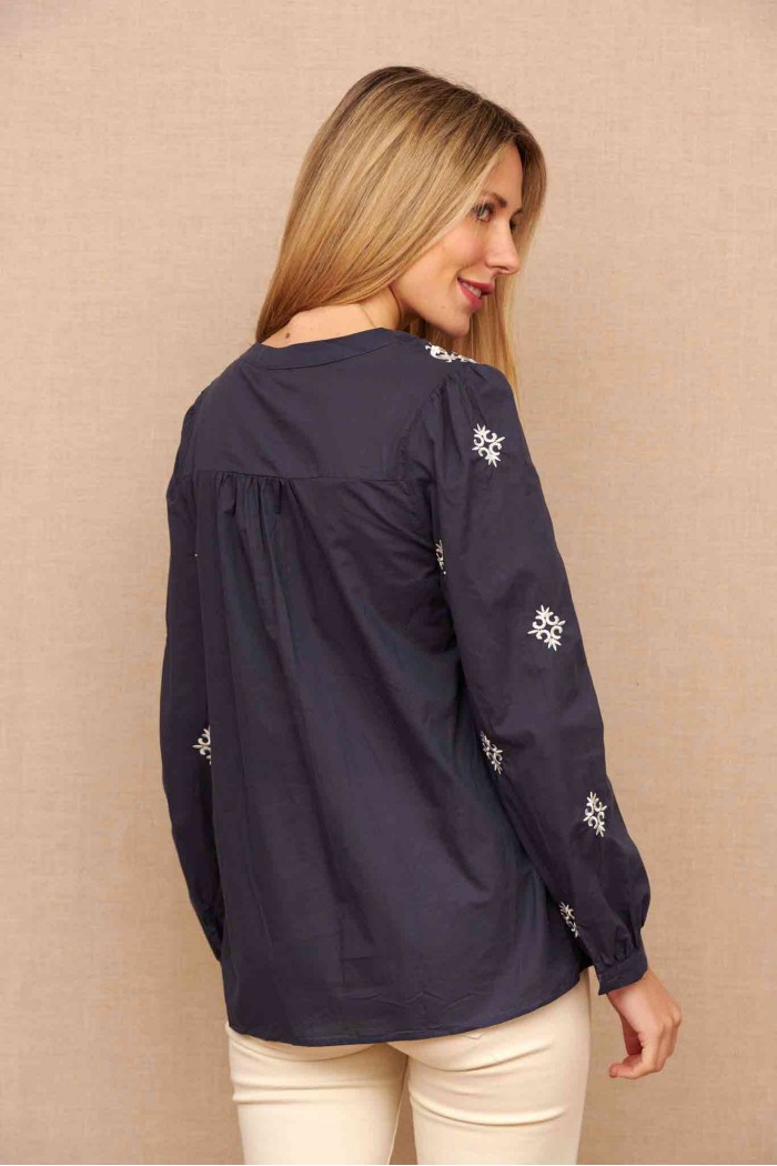 BLUSA
