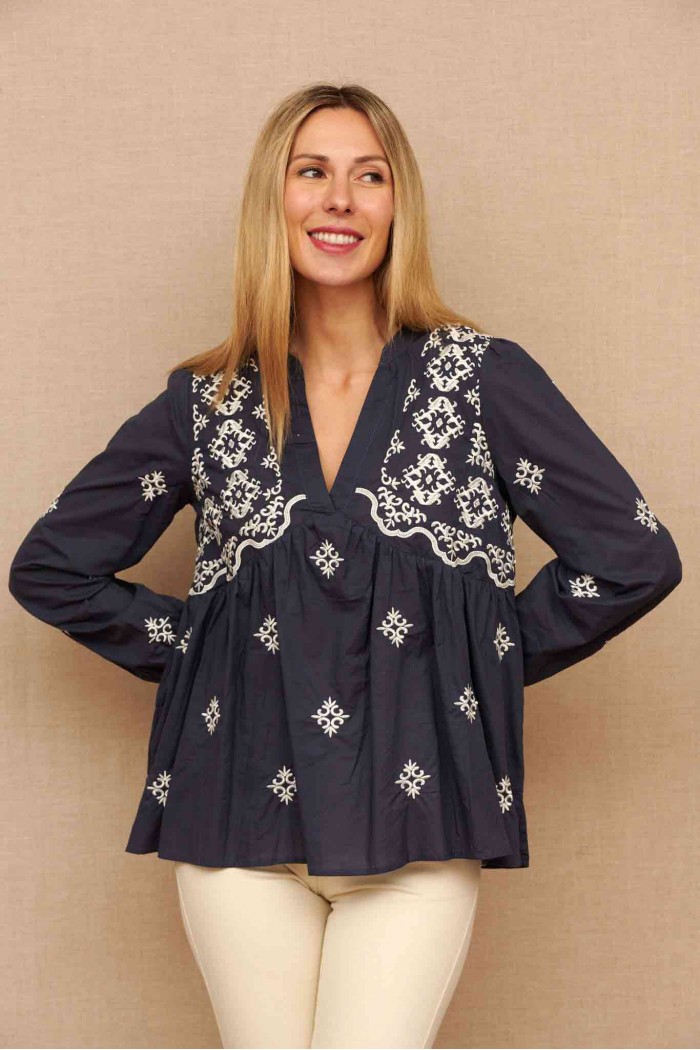 BLUSA