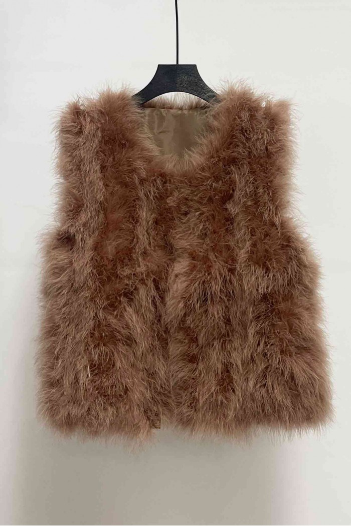CHALECO PLUMAS DE AVESTRUZ PC-YLM2024-09