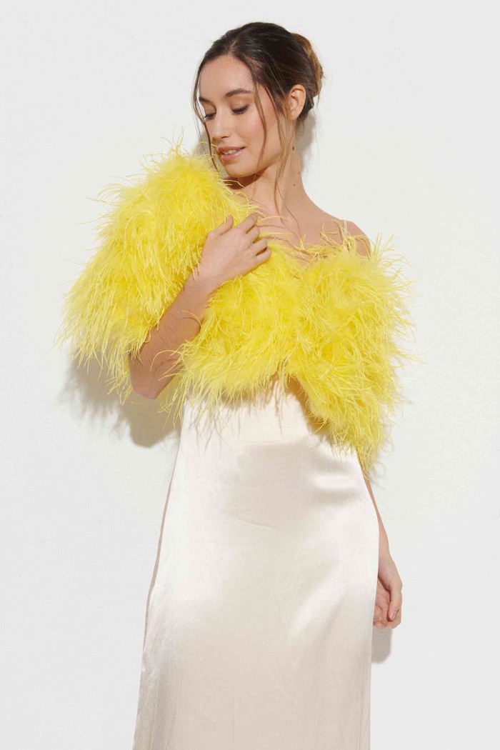 Estola plumas larga Avestruz PC-YLM5625-72 amarillo