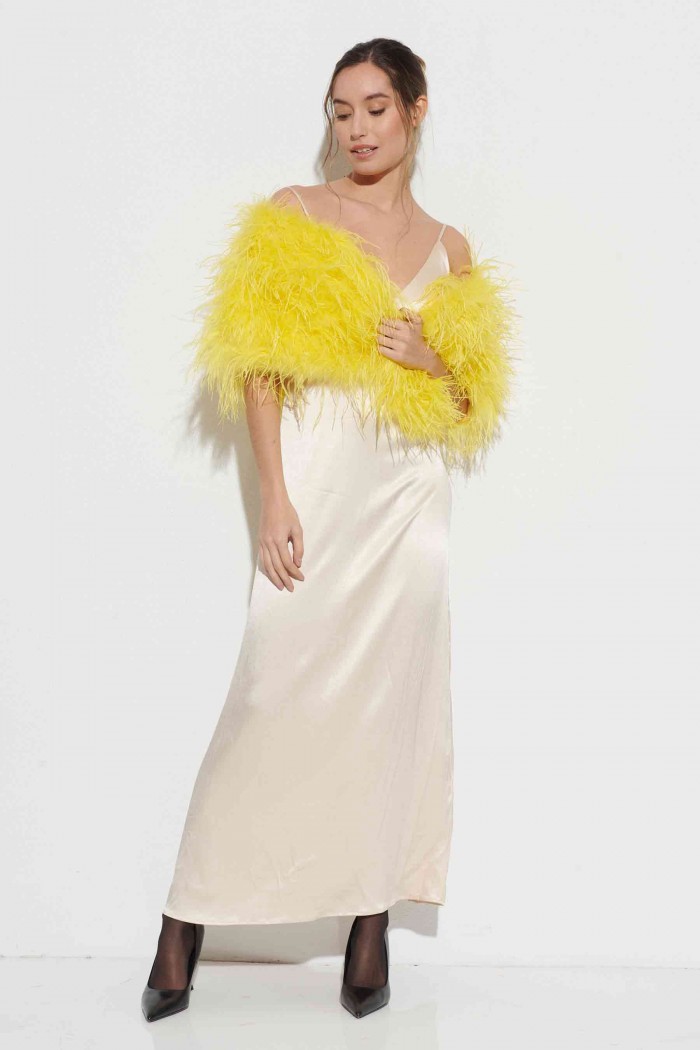 Estola plumas larga Avestruz PC-YLM5625-72 amarillo