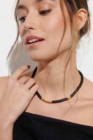 COLLAR