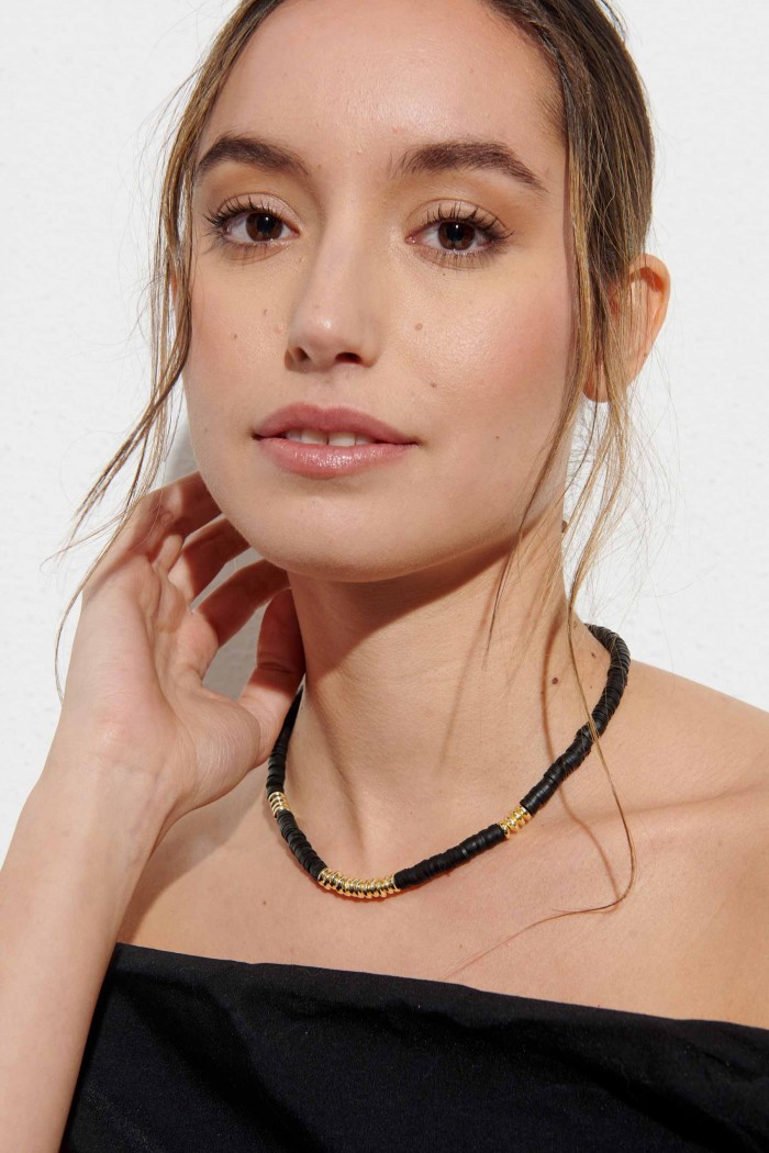 COLLAR