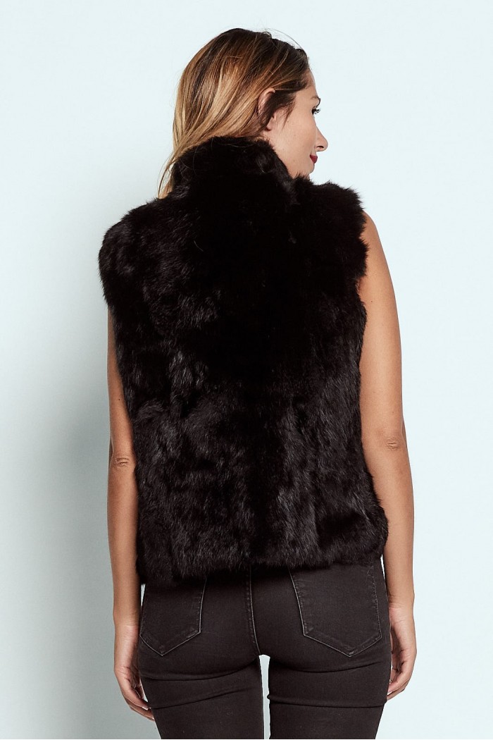 CHALECO PELO DE CONEJO CON CAPUCHA NEGRO PC-LLL5701-15