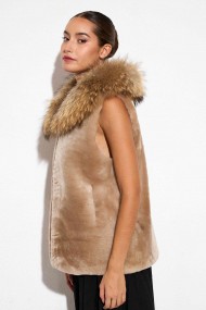 CHALECO PELO DE CORDEO CON CUELLO PELO DE MARMOTA