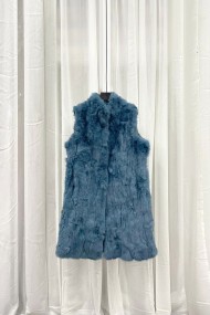 CHALECO LARGO DE PELO DE CONEJO CON CUELLO ALTO Y CIERRE OCULTO,COLOR TURQUESA  PC-LLL5799-02