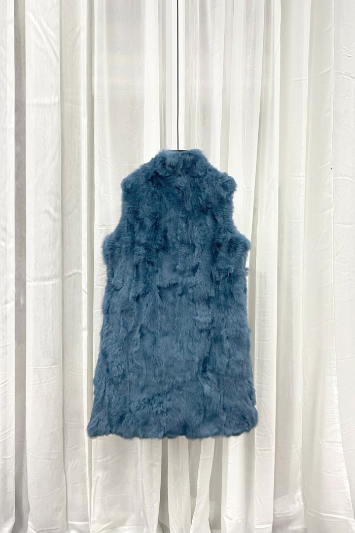 CHALECO LARGO DE PELO DE CONEJO CON CUELLO ALTO Y CIERRE OCULTO,COLOR TURQUESA  PC-LLL5799-02