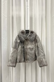 CHAQUETA CONEJO CON CUELLO DE ZORRO PC-LLL5836
