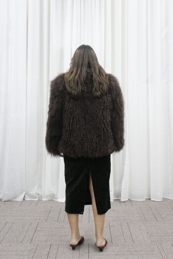 CHAQUETA PELO DE CORDERO 60CM TB-WT2411251317