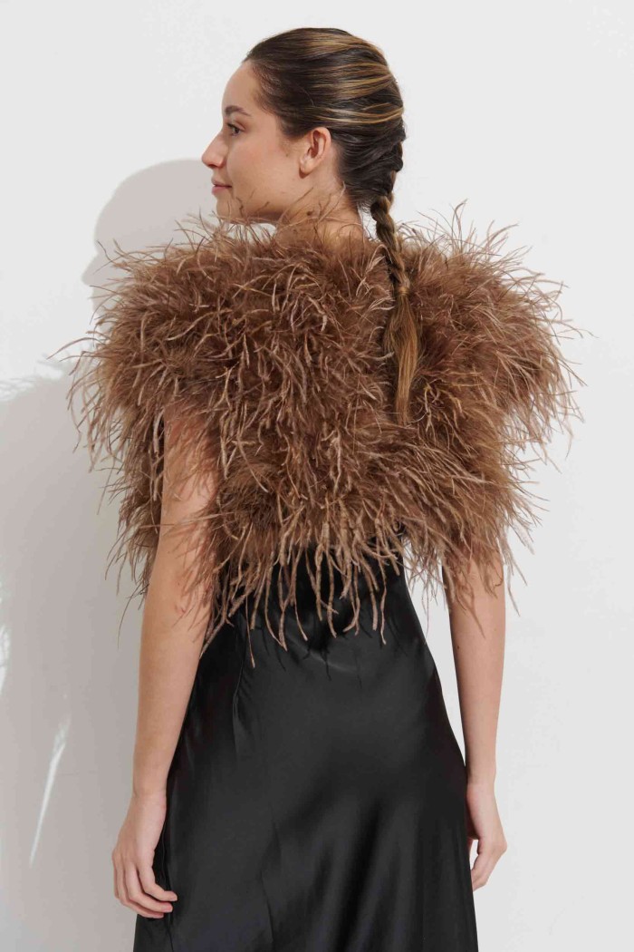 CHALECO CORTO PLUMAS DE AVESTRUZ PC-YLM5835-28