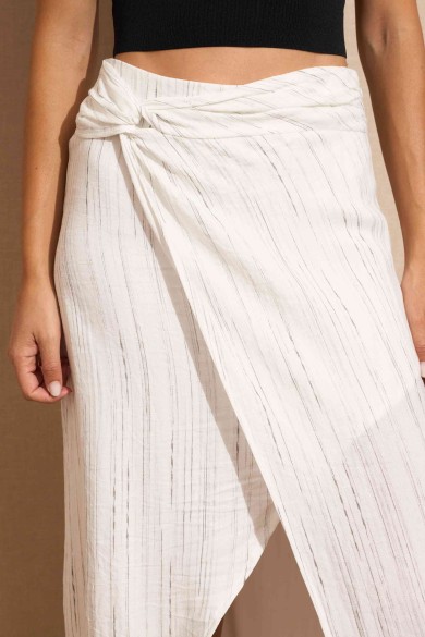 FALDA RAYAS BLANCA FBZMR22148