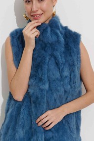 CHALECO LARGO DE PELO DE CONEJO CON CUELLO ALTO Y CIERRE OCULTO,COLOR TURQUESA  PC-LLL5799-02