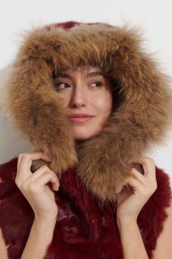 CHALECO CORTO CON CAPUCHA DE PELO DE CONEJO Y PELO DE MARMOTA PC-LLL5434-04