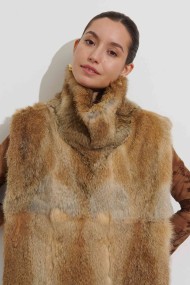 CHALECO DE PELO DE CONEJO CON CUELLO ALTO PC-LLL5893