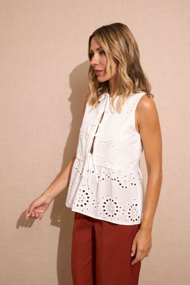 CHALECO BLANCO FBZMR22192