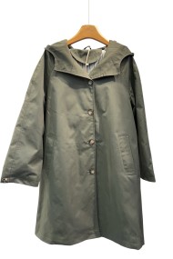 ABRIGO IMPERMEABLE CON BOTONES Y FORRO DE RAYAS 3COLORES TY-Z56033