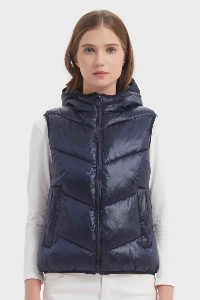 CHALECO ACOLCHADO CON CAPUCHA 6COLORES OBRF2050