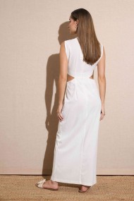 VESTIDO LARGO SIN MANGAS CON CORTE LATERAL Y ARO DECORATIVO COLOR CRUDO