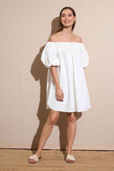 VESTIDO CORTO CON ESCOTE BARCO Y MANGAS ABULLONADAS COLOR BLANCO FBZMR22200