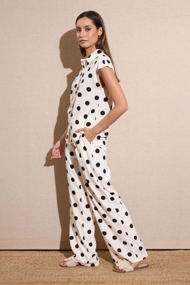 CONJUNTO DE CAMISA SIN MANGAS Y PANTALÓN ESTAMPADO DE LUNARES BLANCO/NEGRO FBZMR22373 22367