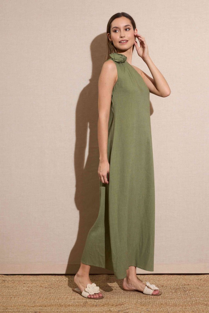 VESTIDO LARGO ASIMÉTRICO CON LAZO EN EL HOMBRO VERDE OLIVA FBZMR22194