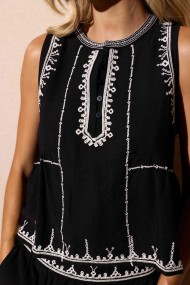 CONJUNTO NEGRO DE ALGODÓN CON BORDADO BLANCO TOP SHORT FBZMR22237/22240