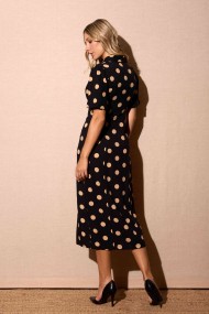 VESTIDO NEGRO DE LUNARES CON MANGA CORTA Y CORTE MIDI FBZMR22295