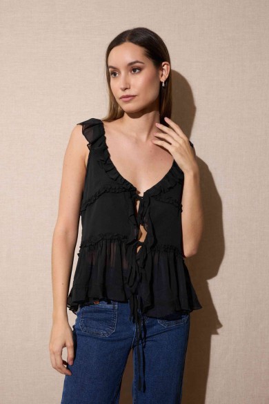 BLUSA NEGRA CON VOLANTES Y LAZOS DELANTEROS FBZMR22196