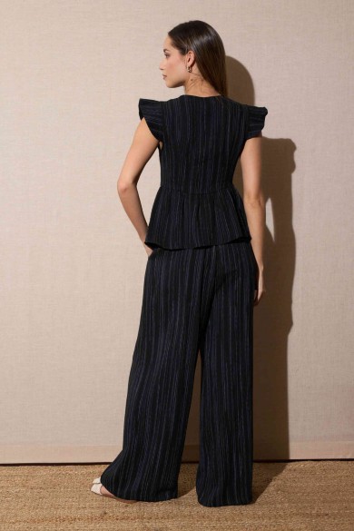 CONJUNTO NEGRO DE CHAQUETA CON BOTONES CHINOS Y PANTALÓN ANCHO FBZMR22163/22160