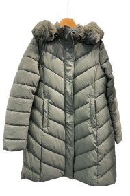 ABRIGO ACOLCHADO VERDE OSCURO CON CAPUCHA Y PELO SINTÉTICO TY-Z56550