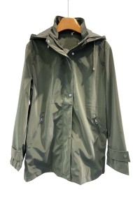 CORTAVIENTOS VERDE MILITAR IMPERMEABLE TALLA GRANDE CON CREMALLERA Y CAPUCHA TY-Z56010
